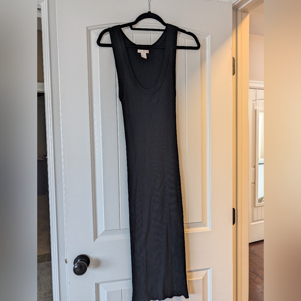 H&M Black Ribbed Scoop Neck Maxi Dress